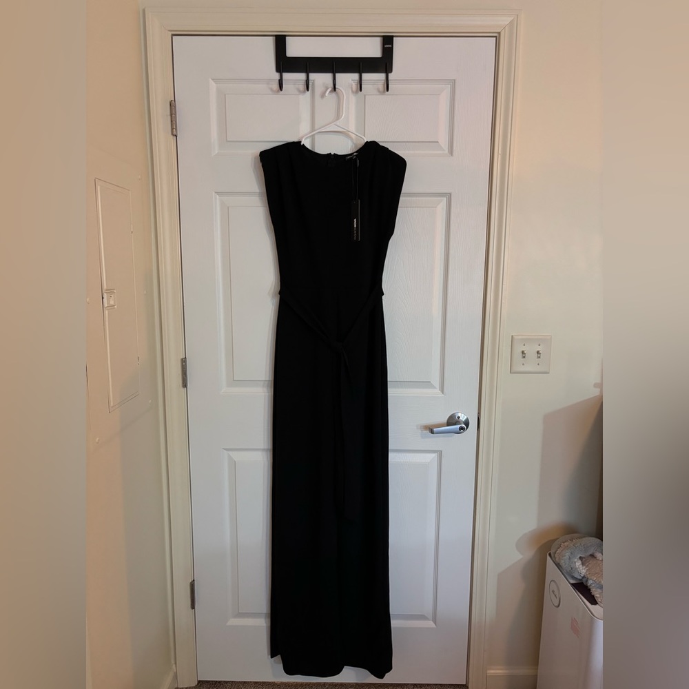 Fashion Nova - wide leg jumpsuit